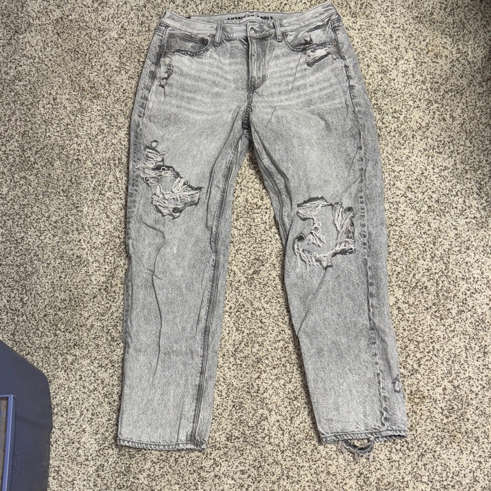American Eagle Outfitters Gray Distressed Women's Jeans